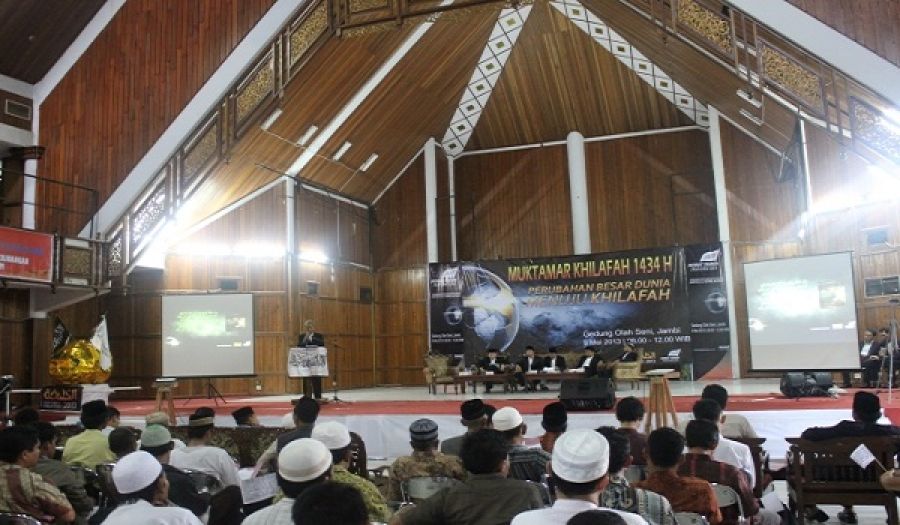 إندونيسيا: مؤتمر الخلافة في مدينة جامبي